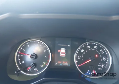 2021 Toyota Rav4 Xle z USA, uszkodzony, nr VIN 2T3P1RFV6MC161443